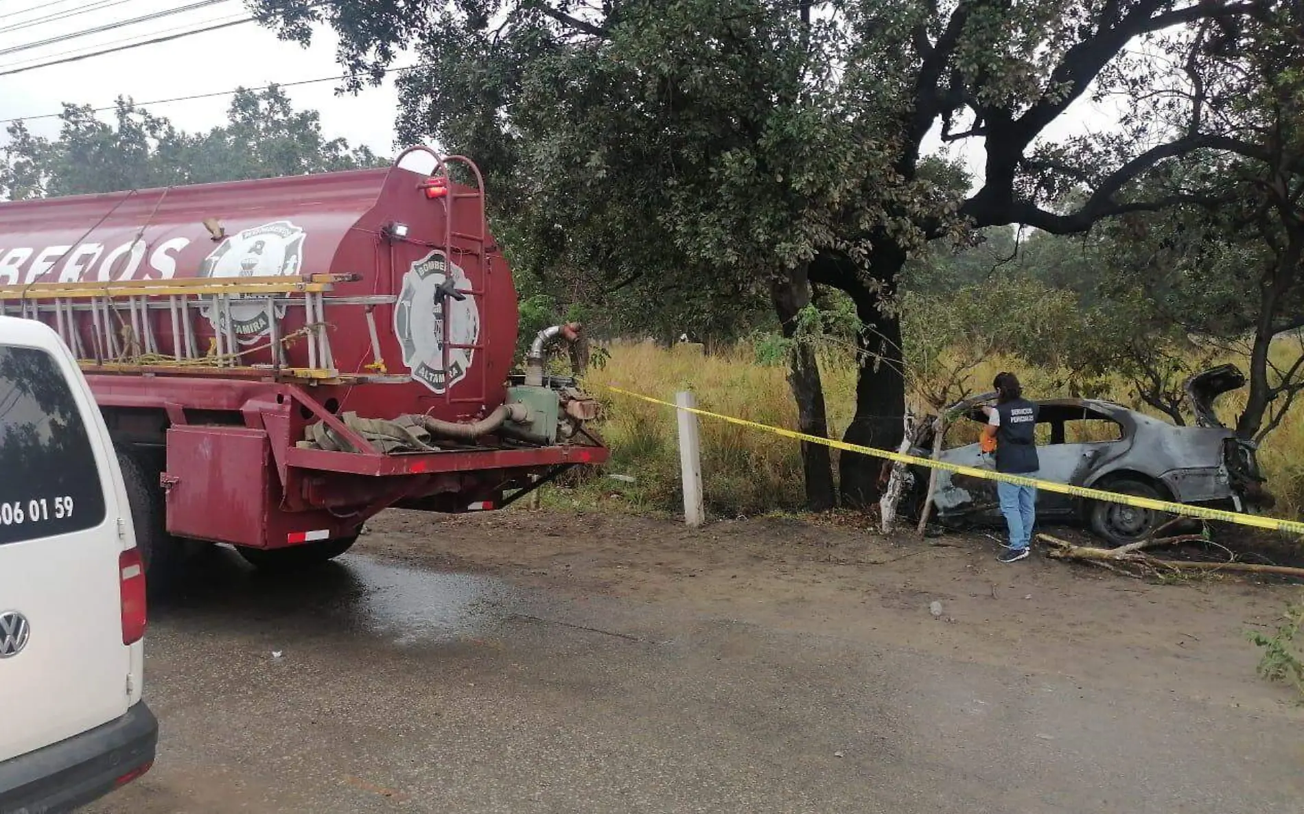 Murió calcinado tras chocar contra un árbol en Altamira Dirección de Tránsito y Vialidad de Altamira (4)